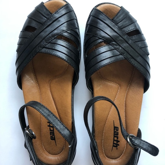 earth leather sandals